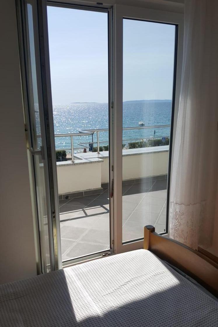 Apartments By The Sea Novalja, Pag - 9326 Номер фото